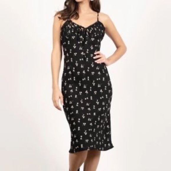 Audrey 3+1 Dresses & Skirts - Audrey 3+1 Black Floral Midi Dress Large